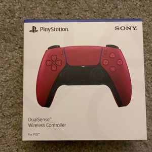 PLAY STATIOn 5 BRAND NEW Factory sealed controller